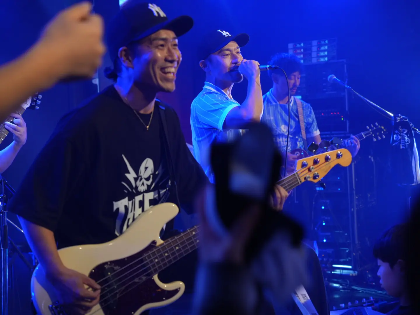 THE53のライブ風景