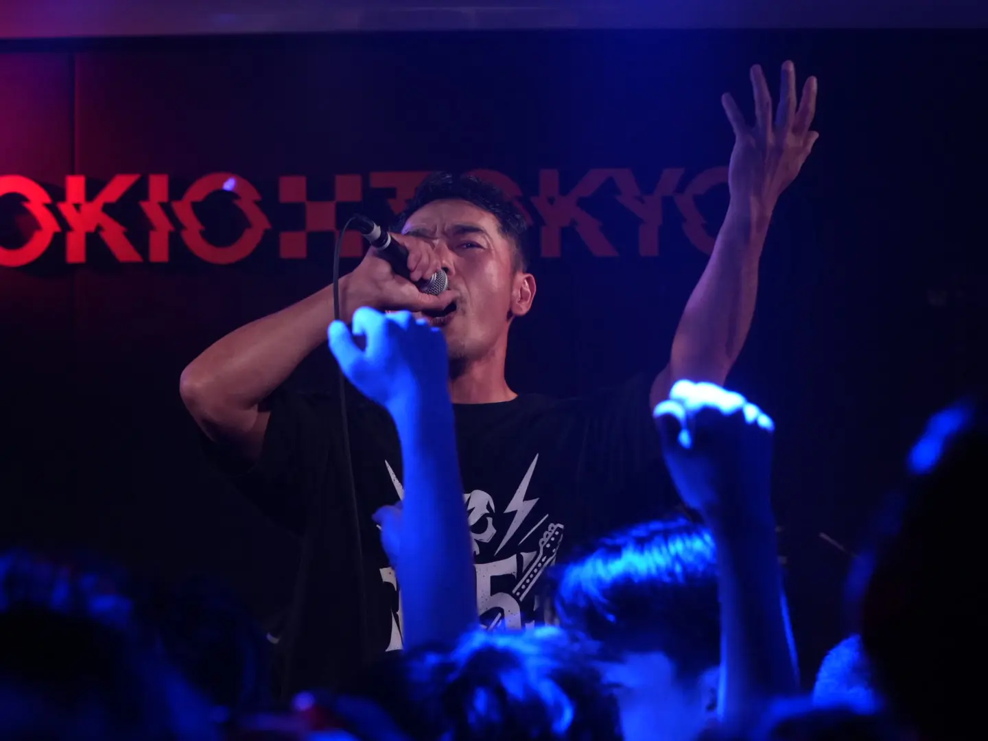 THE53のライブ風景