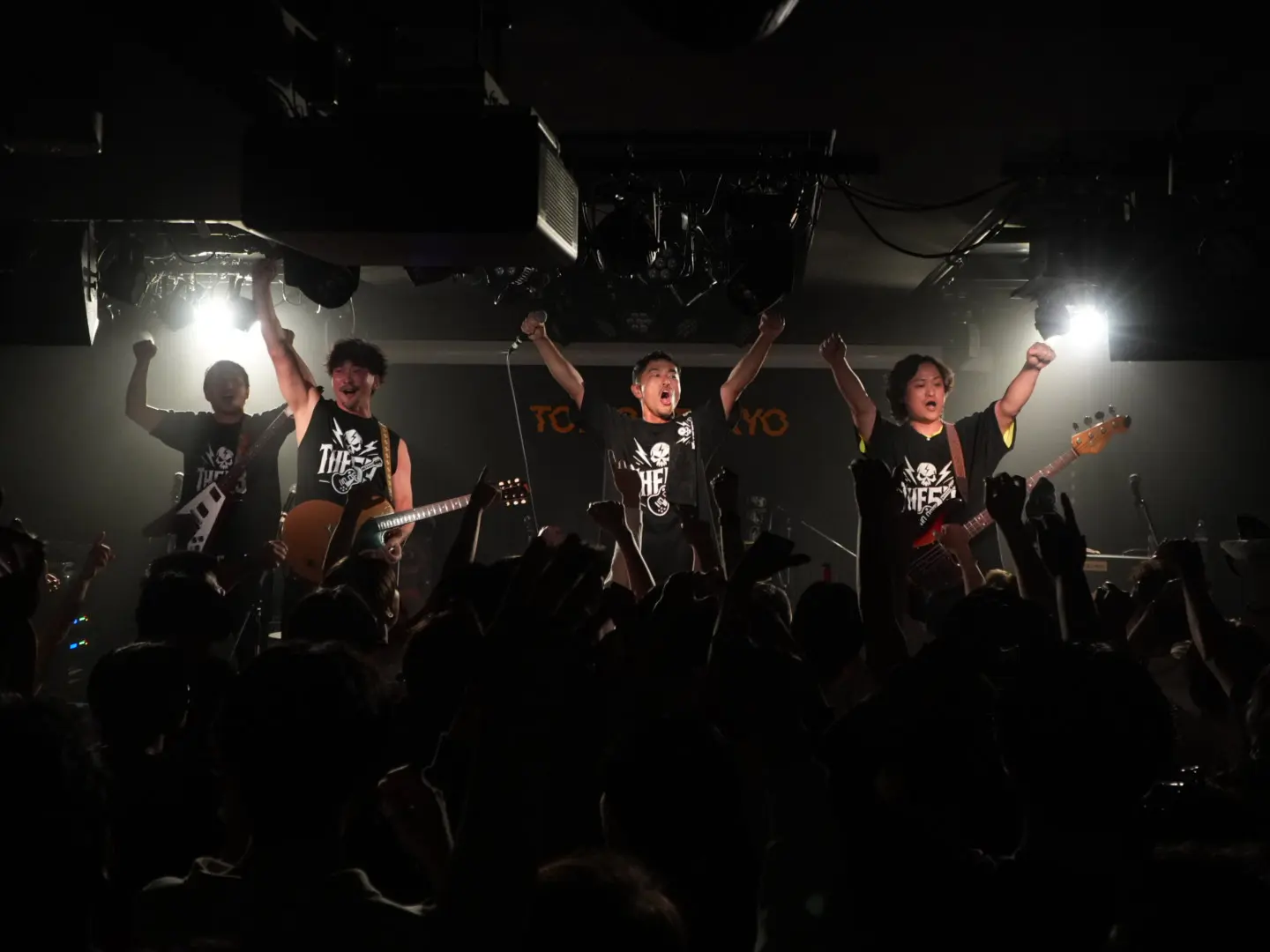 THE53のライブ風景
